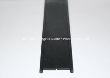 EPDM Strip Precision Rubber Parts Used In Glass Cleaning Device , 530mm Length